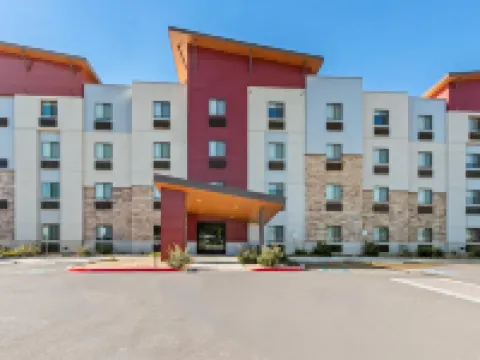 Sonesta Simply Suites Avondale Hotels in Avondale