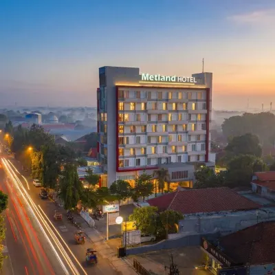Metland Hotel Cirebon Hotel berhampiran Pusat Beli-belah Grage