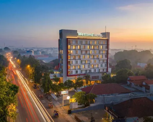 Metland Hotel Cirebon Hotels in Kejaksan