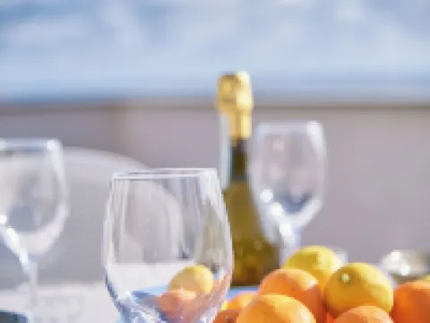 五彩河岸 迪安道爾濱海酒店