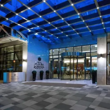 Pullman Sharjah Отели рядом с достопримечательностью «Centeral Souq»