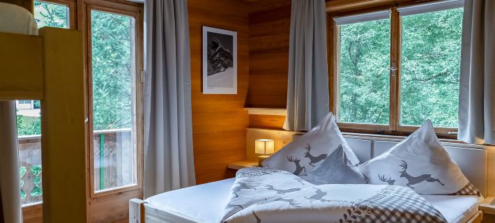 Alpenchalet Silbertal Отели в г. Блуденц