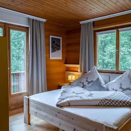 Alpenchalet Silbertal Отели в г. Блуденц