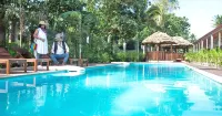Utopia Beachfront Vacation Club - شاطئ