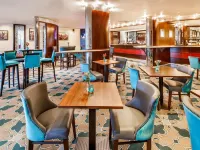 Mercure Chester Abbots Well Hotel - bar
