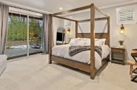 Luxury Suncadia Retreat- Golf Course View, Fire Pit, Pool Table, Family-Friendly