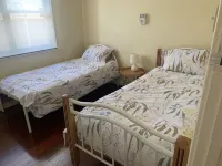 Great central location, one street back from the beach. Hotels in Geraldton