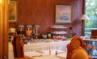 Grand Hotel - Housity