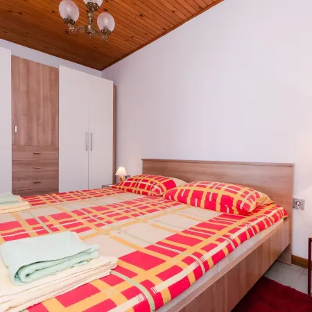 Apartments Ilinka