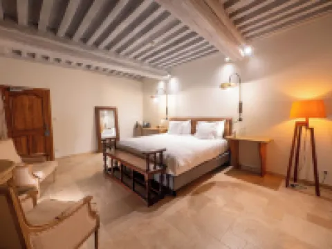 Les Remparts Hôtels et Demeures Historiques Hotels in Beaune