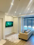 Serene Oakville Retreat - Modern 2-Bedroom Apartment