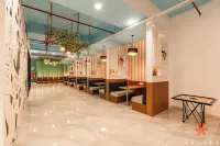 Zostel Noida