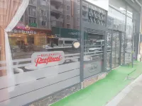 The Montana City Hotel Hotels in 