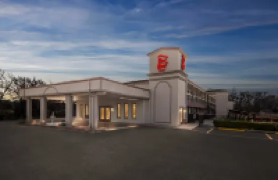 レッド ルーフ イン アードモア