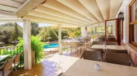Hotel Playa Mondrago
