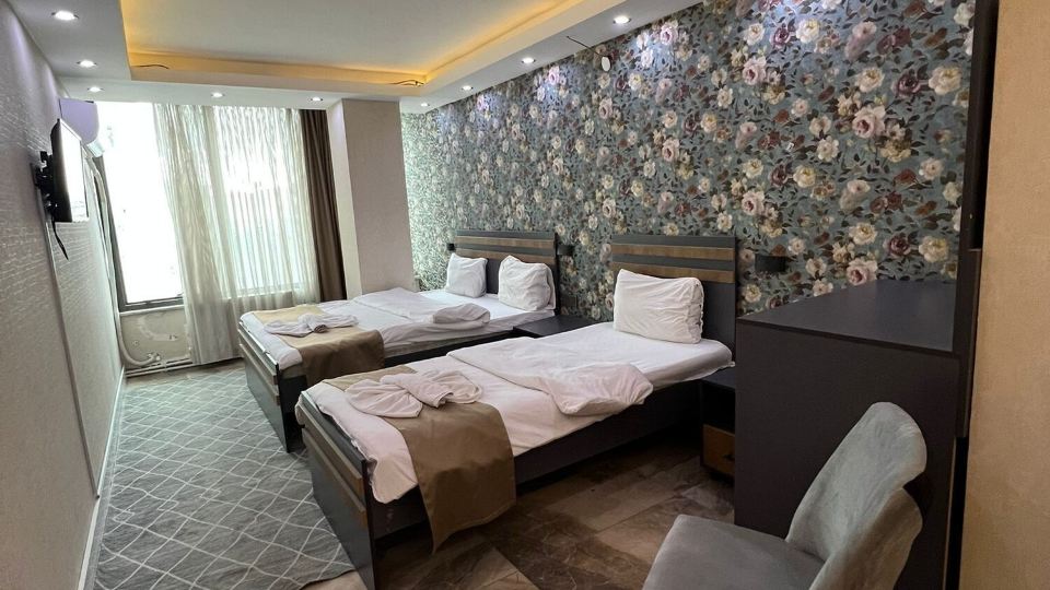 Van Elegrand Hotel