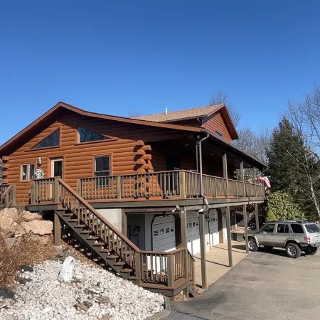 Waterfront house with amazing views. Top of the Chesapeake