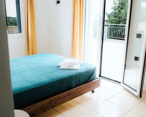 Aithra House Hotels in Pithari
