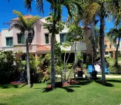Exclusive Caribbean Villa / Rooftop Jacuzzi / Private Beach/ 24 Security /5 star
