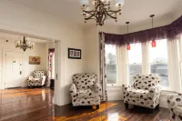The Whitetail Inn and Suites- Lincoln