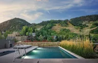 Residences at the Little Nell - Luxury