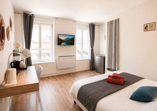 Le Nid Douillet - Chambre Privative au Centre de Bourbourg, Proche commodités et Gare - Homestays