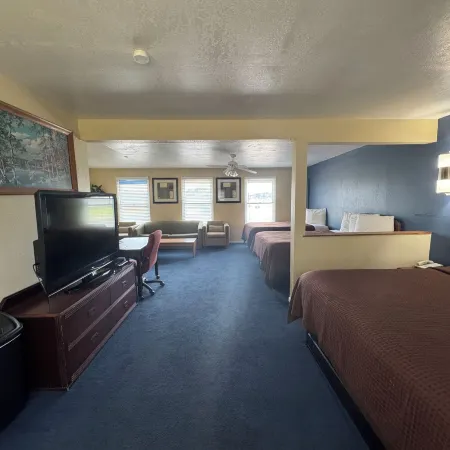 Westwoods Motel
