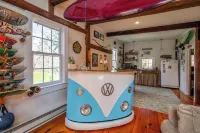 Ping-pong & Fire Pit! Renovated Marshfield Cottage - 4 stelle