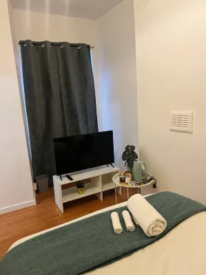 Cozy Guest Room in Central Manchester - Ideal for Short Stays - 2성급