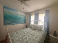Lusby Beach House -3 BD 2 BA Steps to the Sand - balcony