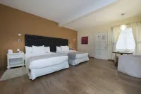 Casa Bonita Hotel & Luxury Residence - Bintang 4