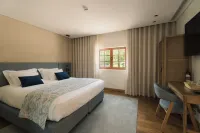 Constance Retreat - Douro Verde by Fero - Villalar