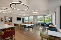 La Quinta Inn & Suites By Wyndham Kelowna Bc