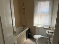 2 Bed Folkestone Flat, Town, Rail, Channel Tunnel