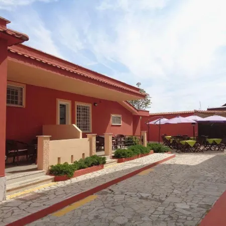 Albis Rooms Guest House