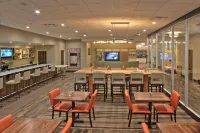 Holiday Inn CODY - CONVENTION CENTER by IHG - bar