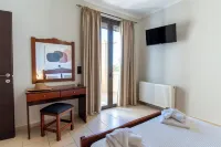 Villa Gereoudis Sea View Rooms Pool & Bar - شرفة