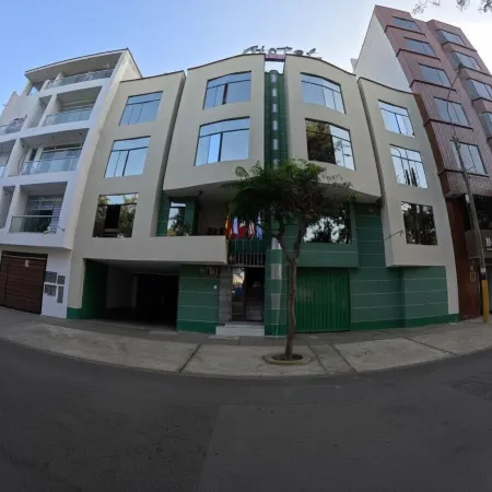 Hotel Asturias Inn