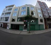 Hotel Asturias Inn - Losmen