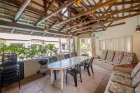 Guesthouse Charis - Bergblick