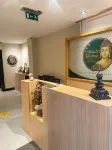 The Continental Hotel, Heathrow - Spa