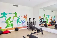 Zafiro Rey Don Jaime - Gym