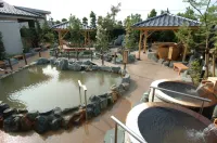 Racine Shinmaebashi - Hot Tub