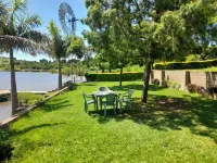 The Golden Rays Resort - 3-Star