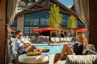 Gaylord Rockies Resort & Convention Center - Pools