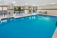 Courtyard Bowling Green Convention Center - موقف سيارات