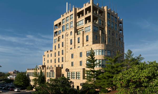 The Oread Lawrence, Tapestry Collection by Hilton