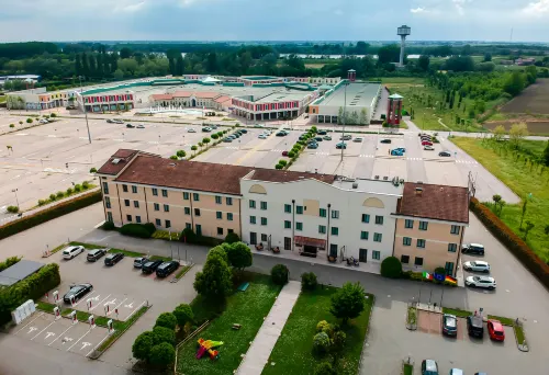 UNA HOTELS Occhiobello - ที่มีฟิตเนส