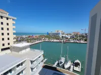 ChartHouse Clearwater Beach Marina Hotel - Scenic