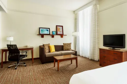 Residence Inn Houston Downtown/Convention Center - Kitchens
